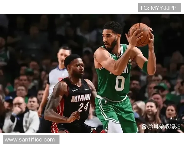 热火与凯尔特人第六场激战回顾球迷热议精彩瞬间与赛后分析